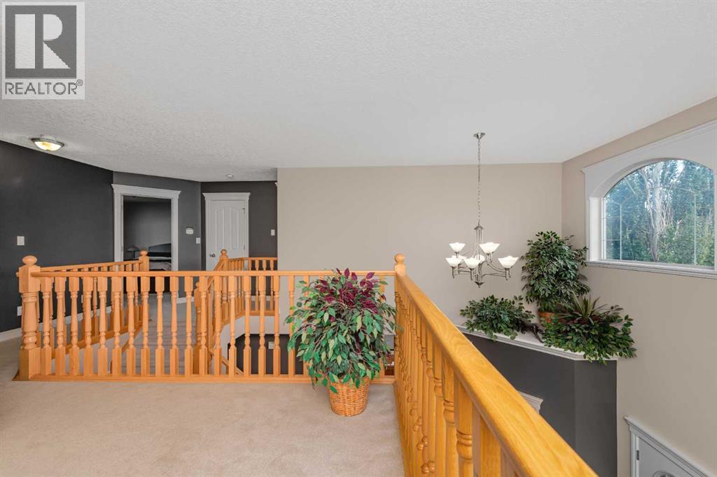 112 Cove Crescent Property Photo 31