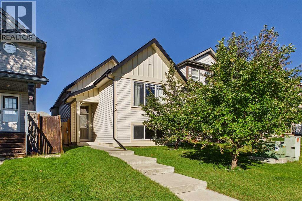 75 Everglen Road Sw Property Photo 1