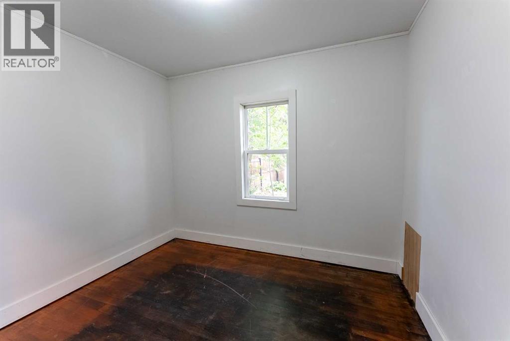 5603 56 Street Property Photo 17