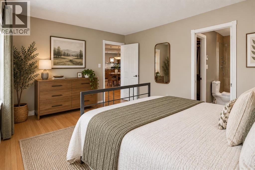 856 Lake Twintree Crescent Se Property Photo 17