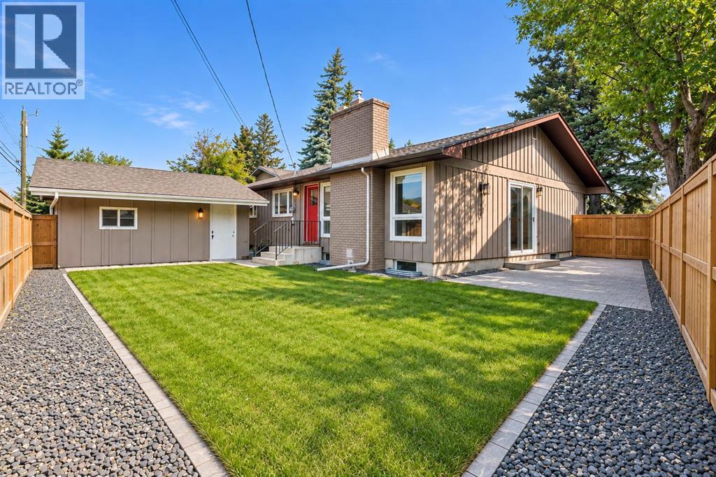 856 Lake Twintree Crescent Se Property Photo 32