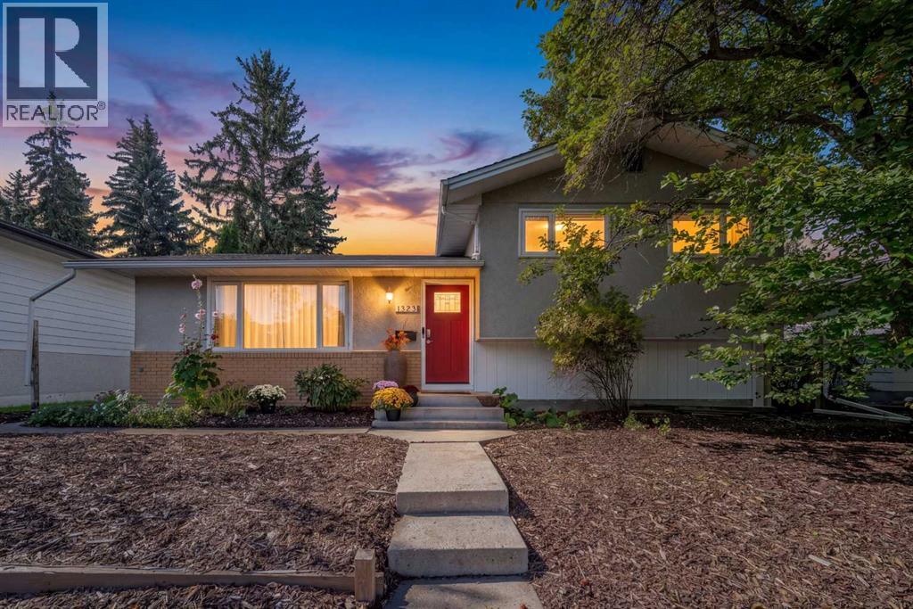 1323 University Drive Nw Property Photo 1