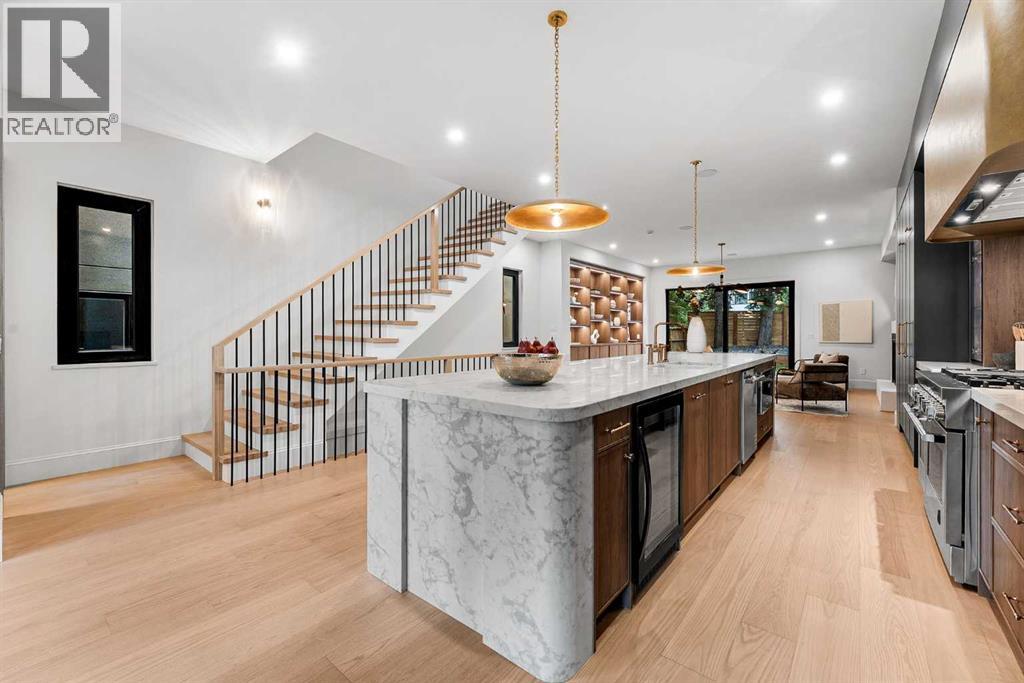 2021 27 Avenue Sw Property Photo 14