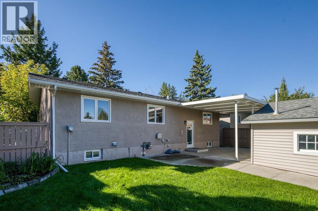 36 Bracebridge Crescent Sw Property Photo 32