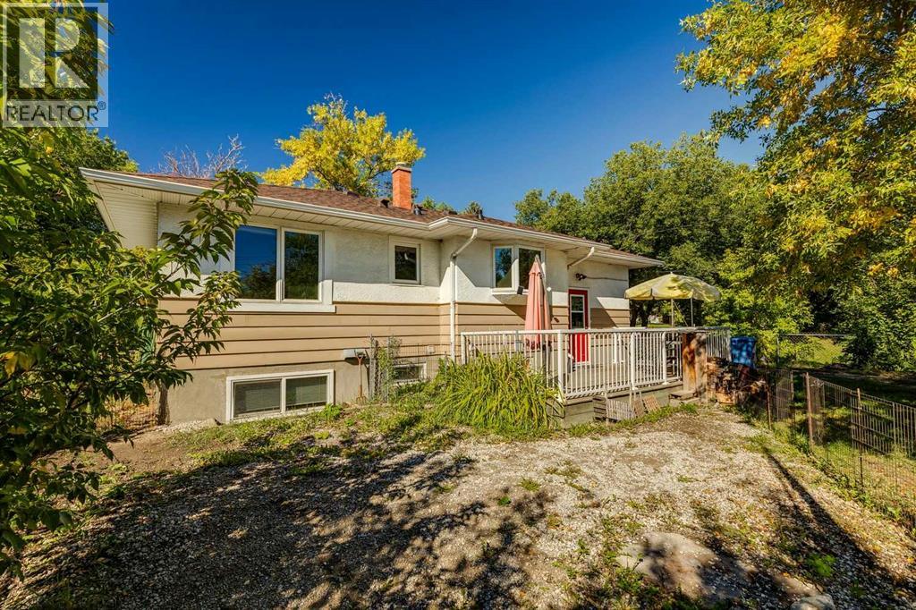5428 Centre A Street Ne Property Photo 40