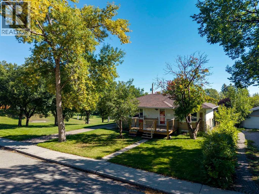 5428 Centre A Street Ne Property Photo 44
