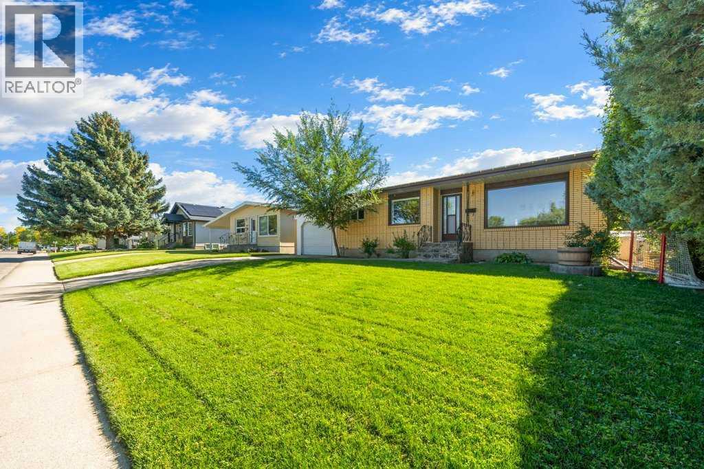 1335 24 Street Se Property Photo 1
