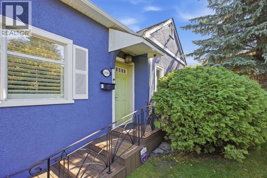 1616 Shelbourne Street Sw Property Photo 2