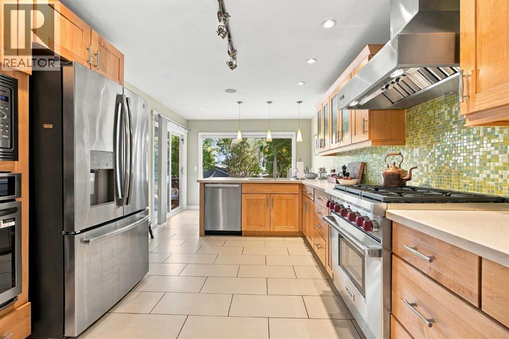 1616 Shelbourne Street Sw Property Photo 13