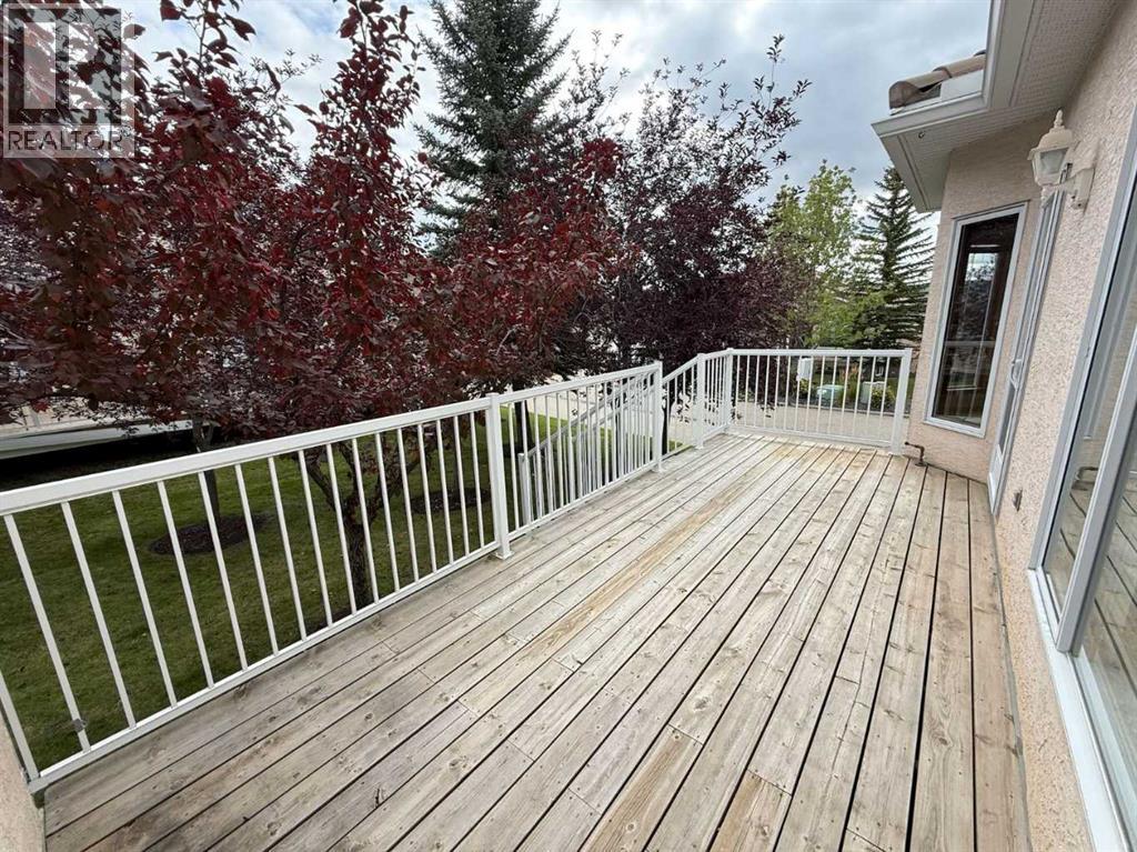 8 Scimitar Rise Nw Property Photo 4