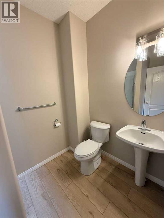8 Scimitar Rise Nw Property Photo 16