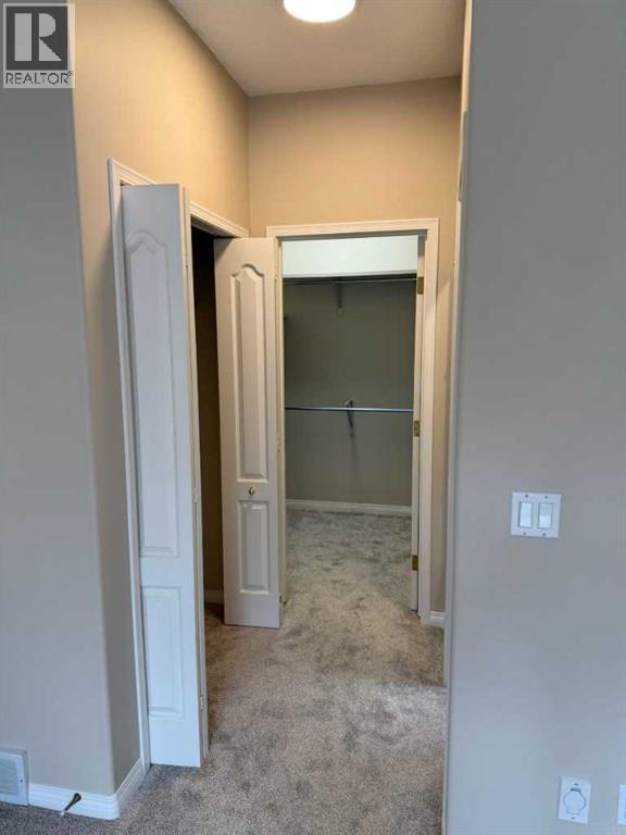 8 Scimitar Rise Nw Property Photo 22