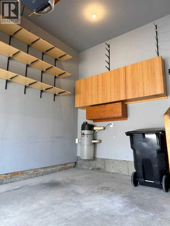 8 Scimitar Rise Nw Property Photo 36