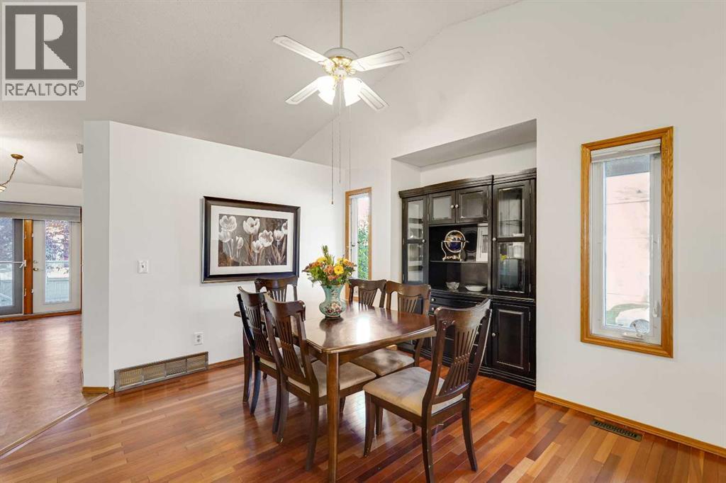 27 Sun Harbour Road Se Property Photo 5