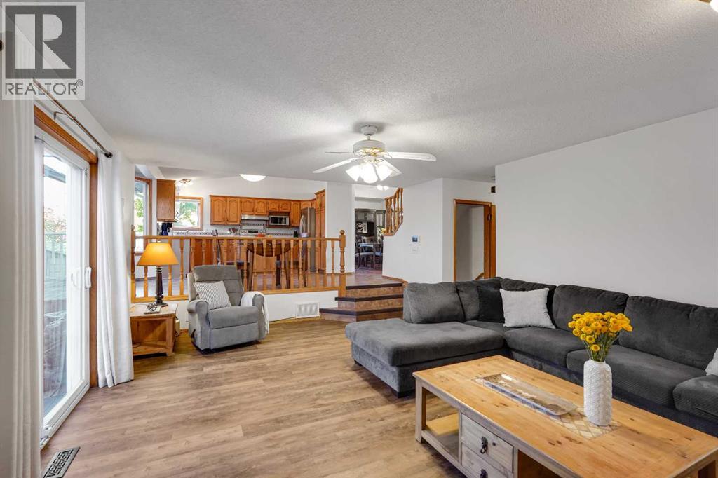 27 Sun Harbour Road Se Property Photo 9