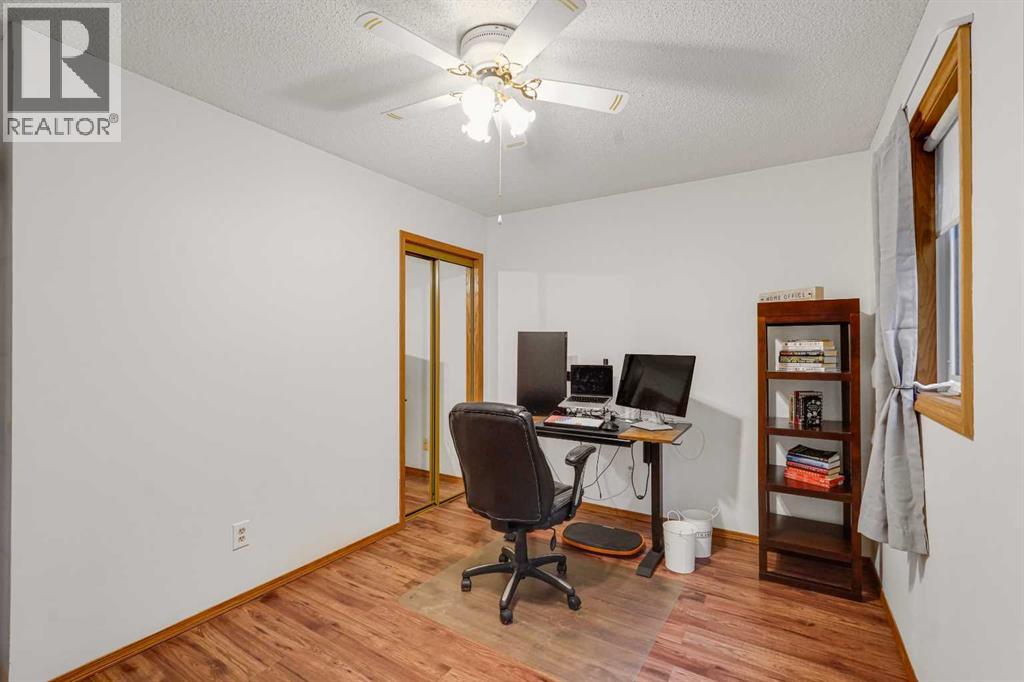 27 Sun Harbour Road Se Property Photo 12