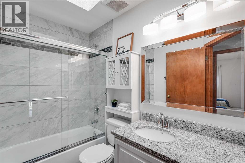 27 Sun Harbour Road Se Property Photo 18