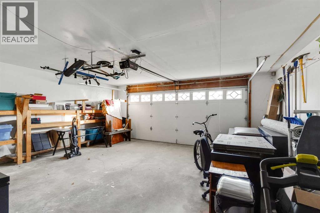 27 Sun Harbour Road Se Property Photo 26