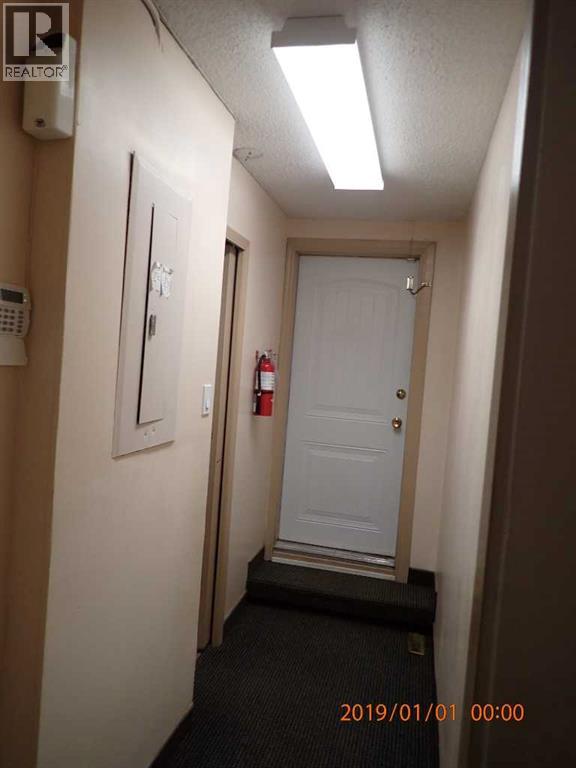 4819 48 Avenue Property Photo 34