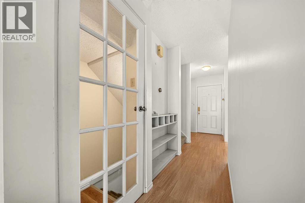 55 Lemoyne Crescent West Property Photo 13