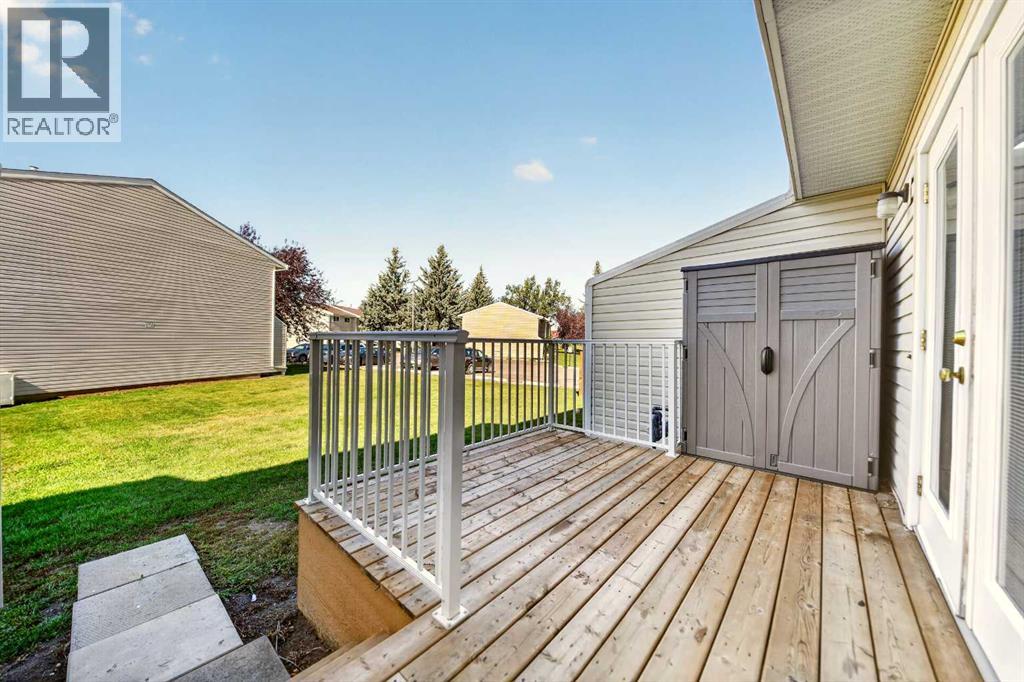 55 Lemoyne Crescent West Property Photo 18