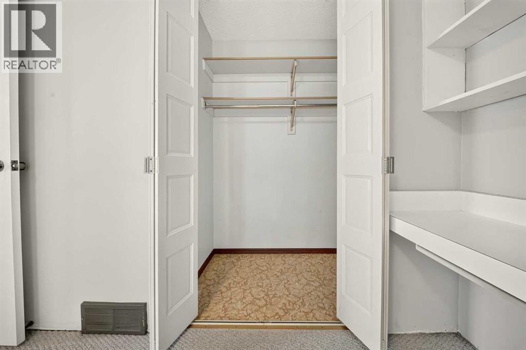 55 Lemoyne Crescent West Property Photo 30