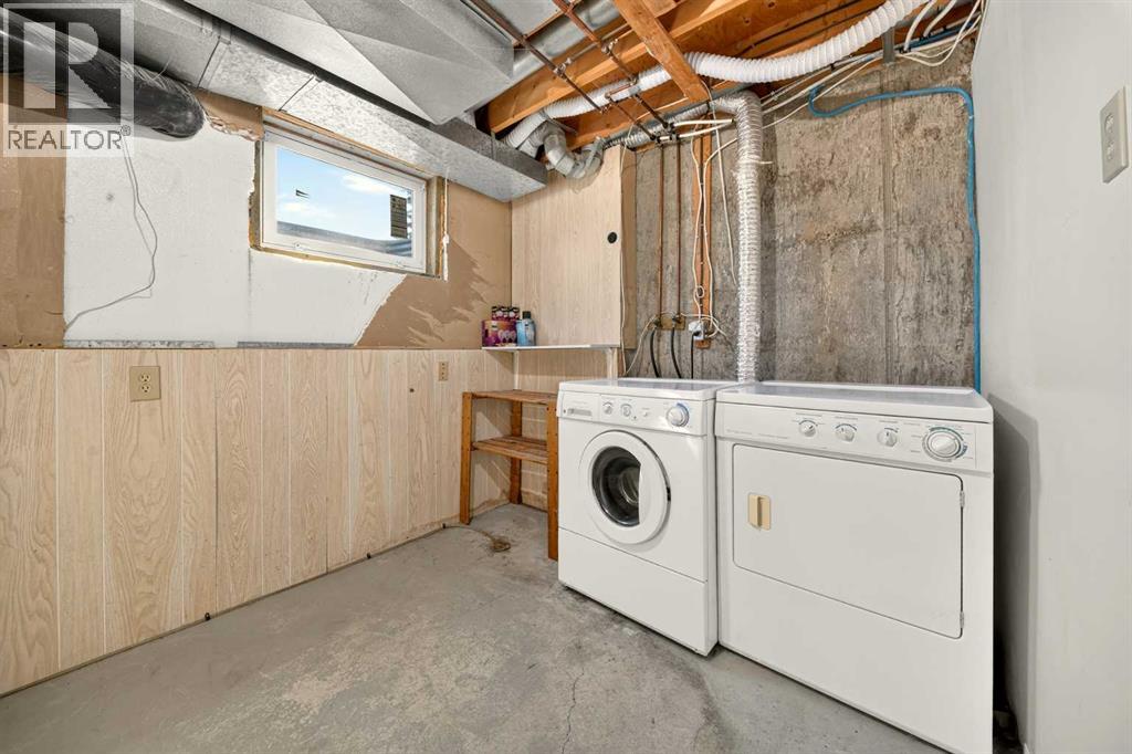 55 Lemoyne Crescent West Property Photo 39