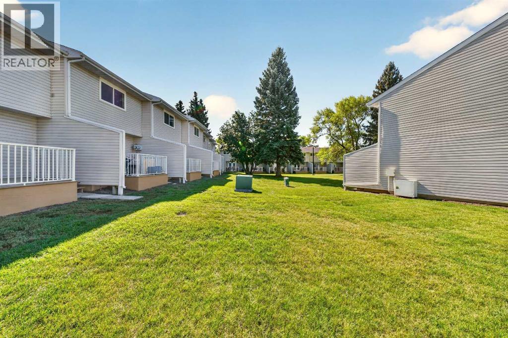 55 Lemoyne Crescent West Property Photo 43