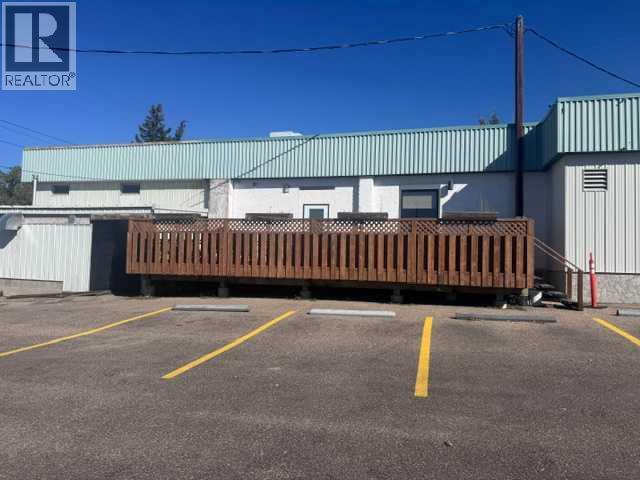 235 3 Street Property Photo 16