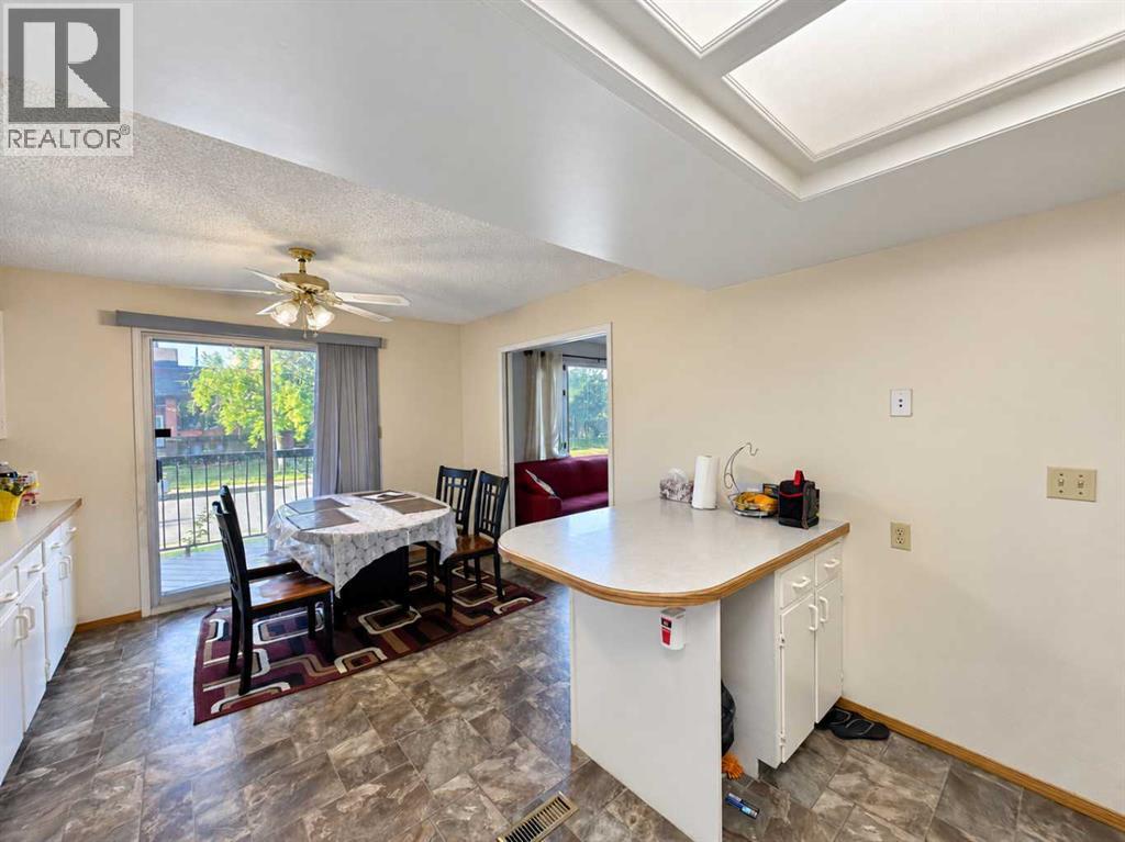 668 Whiteridge Road Ne Property Photo 10