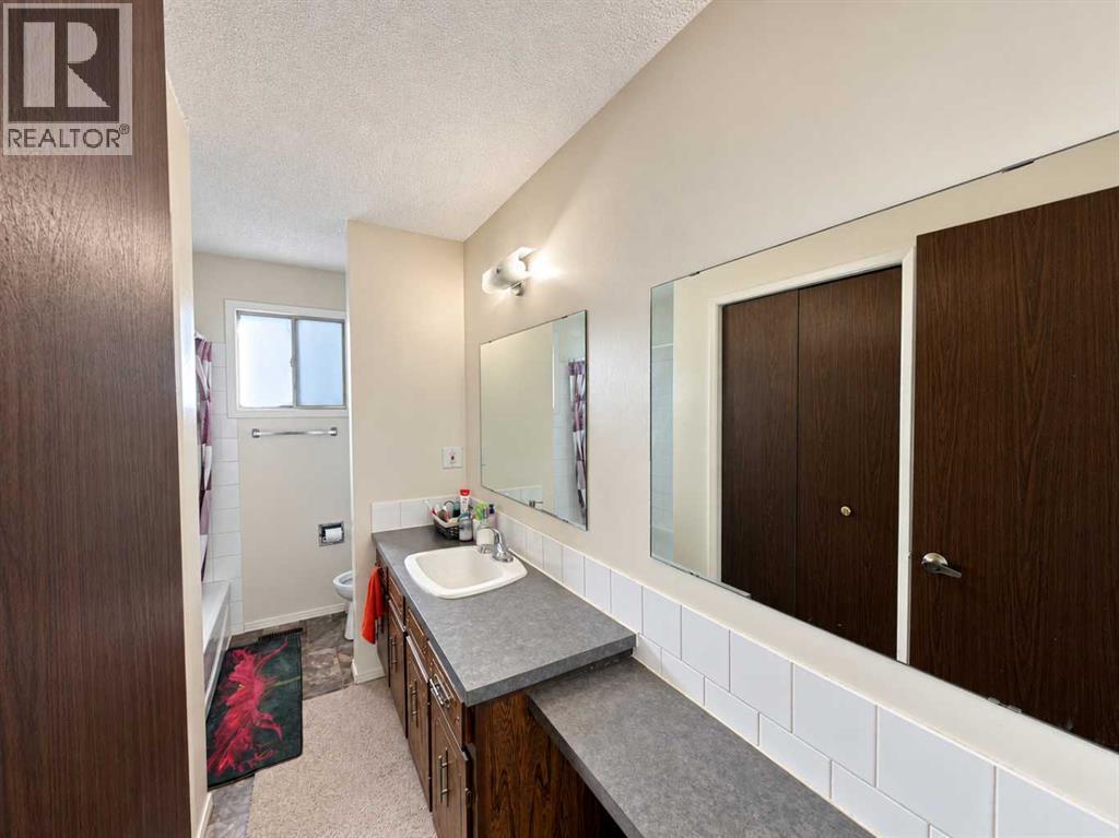 668 Whiteridge Road Ne Property Photo 11