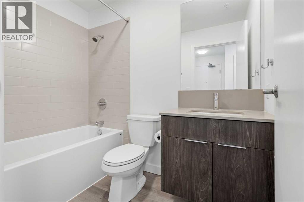 455 1 Avenue Northeast Property Photo 14