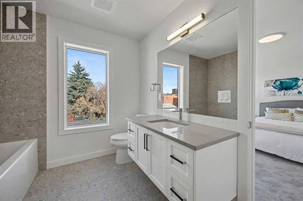 753 Centre Avenue Ne Property Photo 18