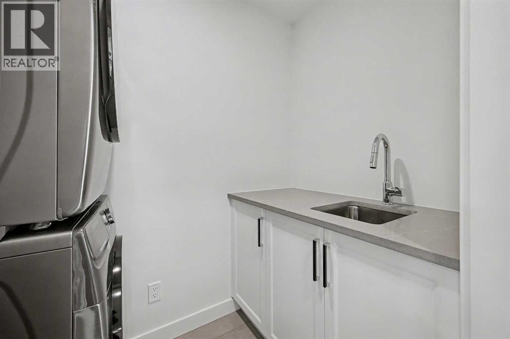 753 Centre Avenue Ne Property Photo 27