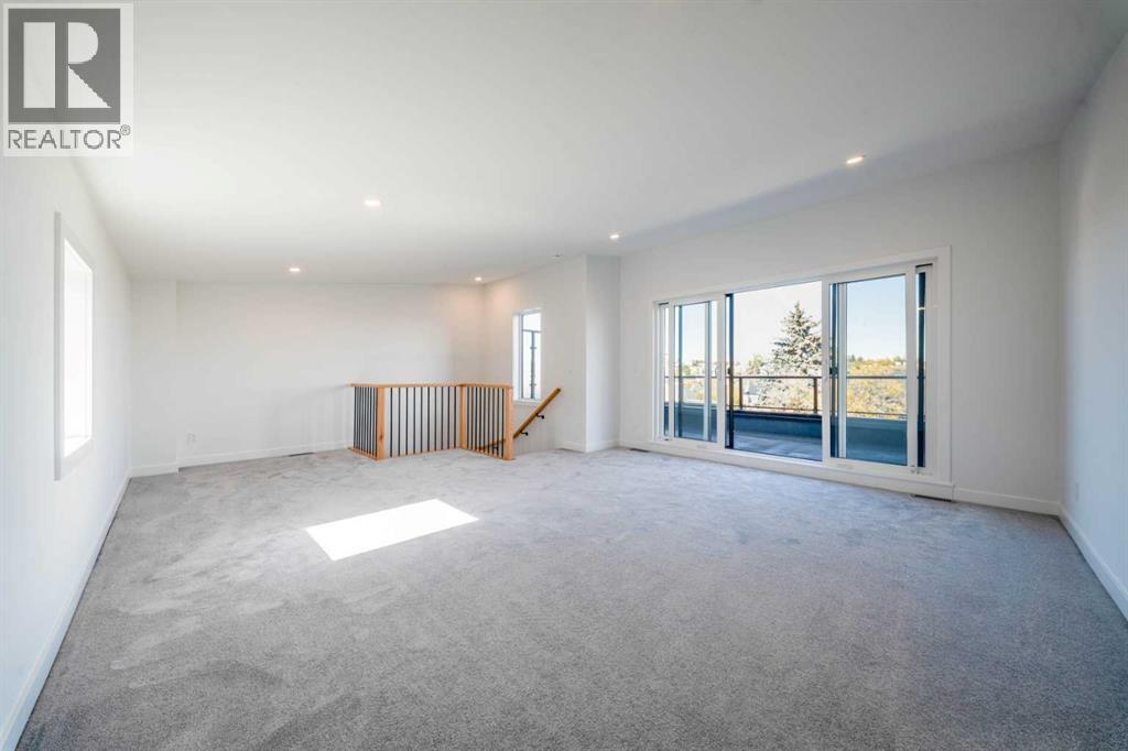 755 Centre Avenue Ne Property Photo 23