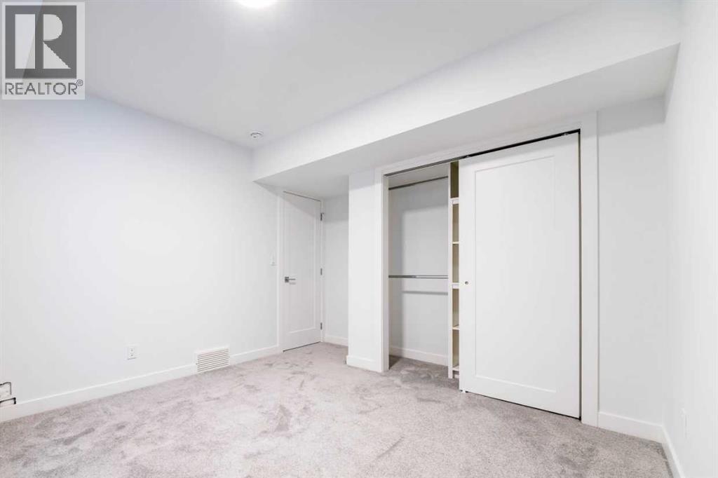 755 Centre Avenue Ne Property Photo 32