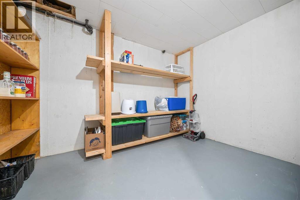 123 3 Avenue E Property Photo 25