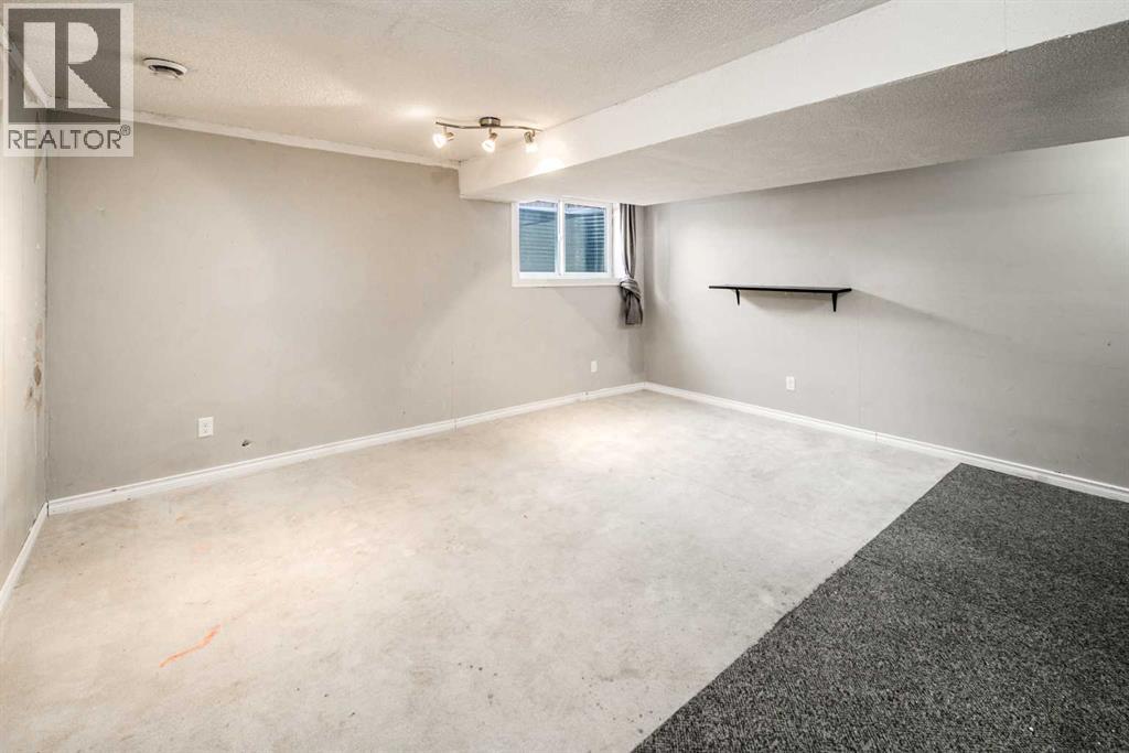88 Legacy Mews Se Property Photo 17