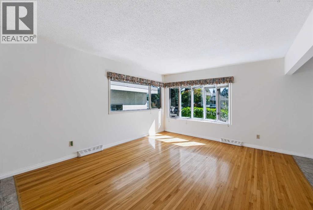 107 Hallbrook Drive Sw Property Photo 11