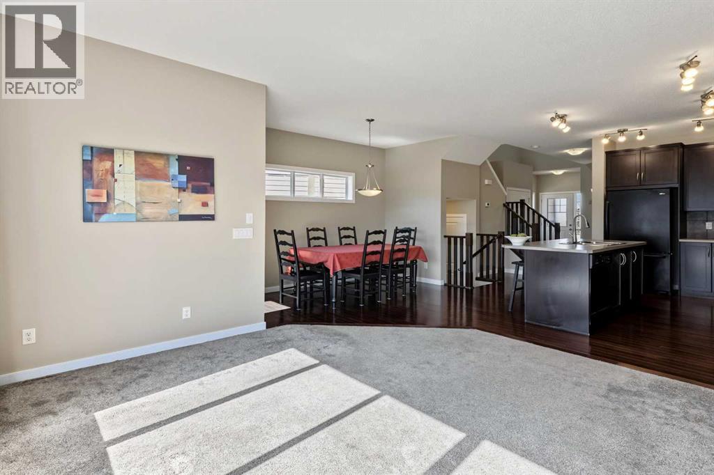 13 Panora View Nw Property Photo 11