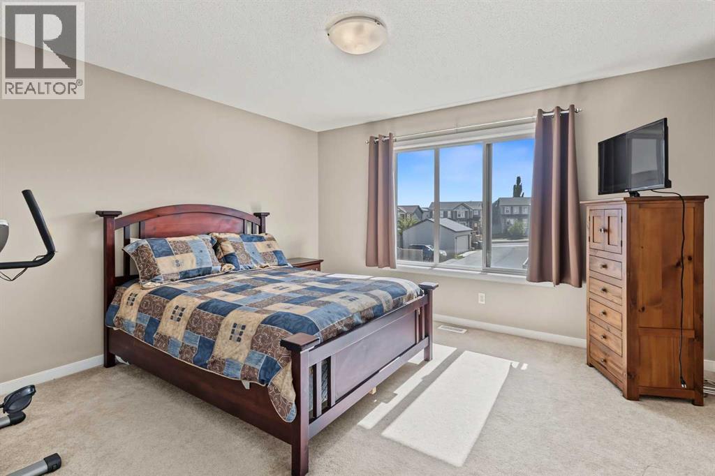13 Panora View Nw Property Photo 16
