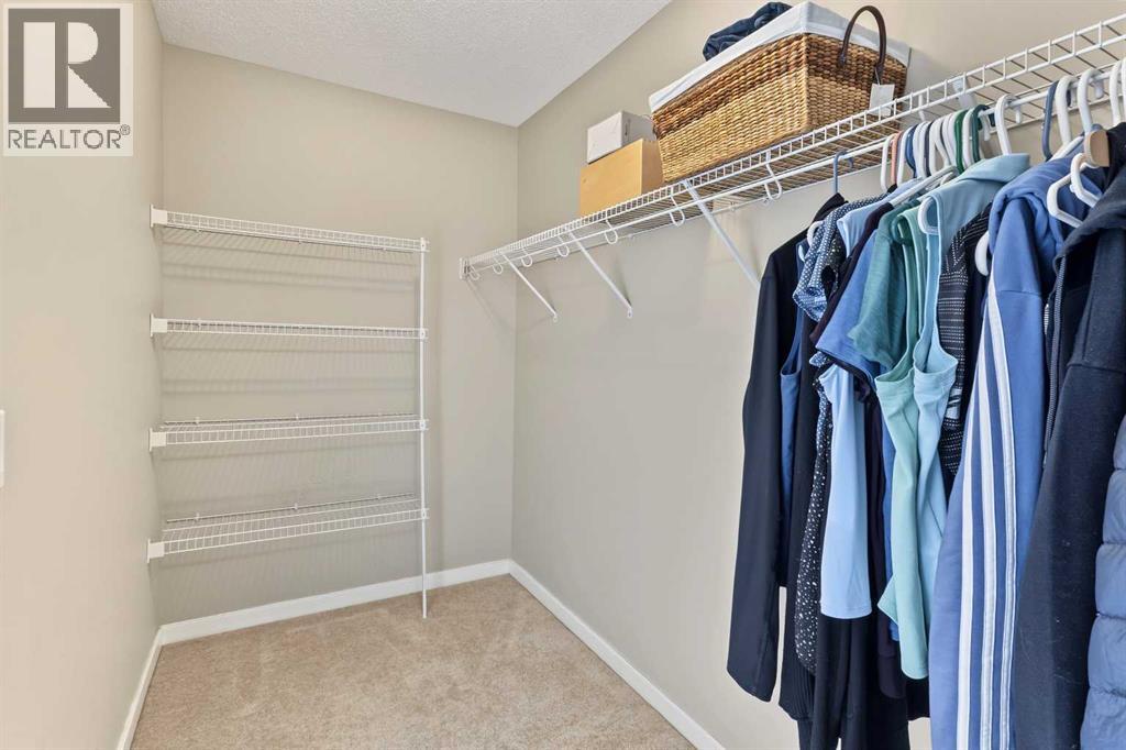 13 Panora View Nw Property Photo 19