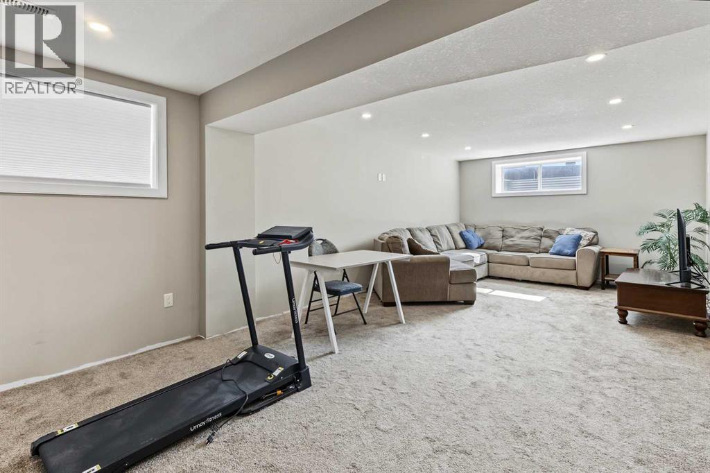 13 Panora View Nw Property Photo 24
