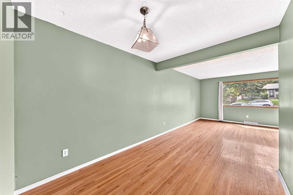 416 & 418 33 Avenue Ne Property Photo 13
