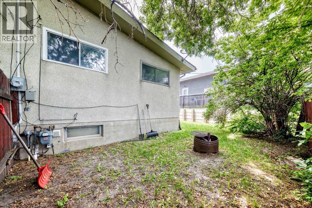 416 & 418 33 Avenue Ne Property Photo 38