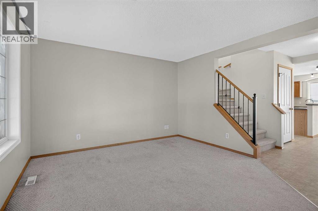 184 Everridge Way Sw Property Photo 6