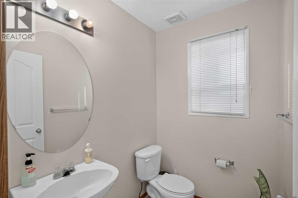184 Everridge Way Sw Property Photo 24