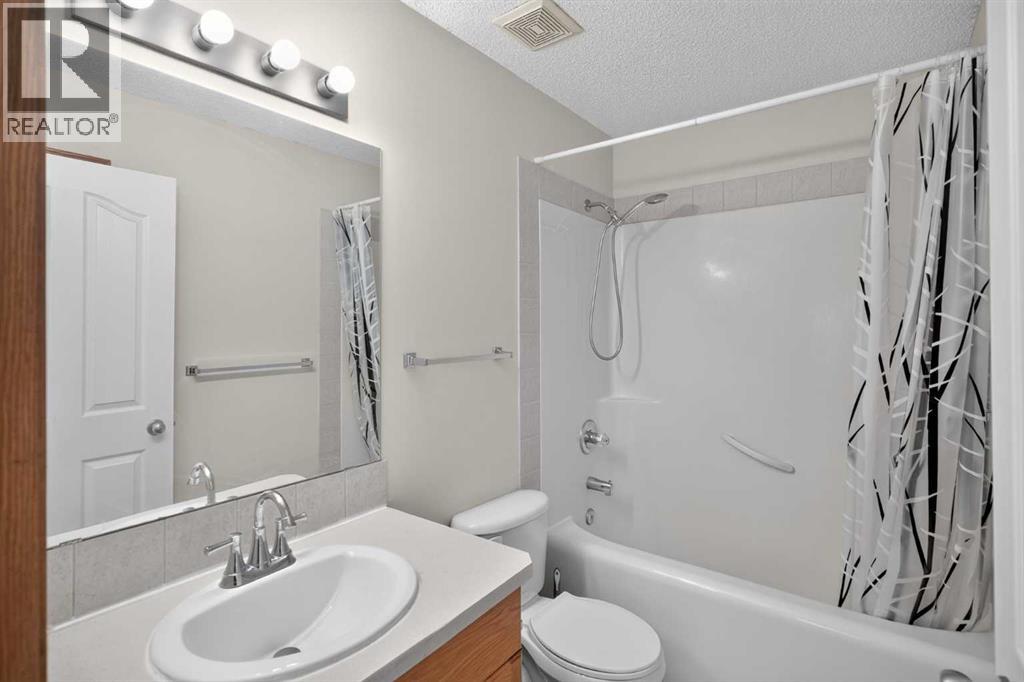 184 Everridge Way Sw Property Photo 34