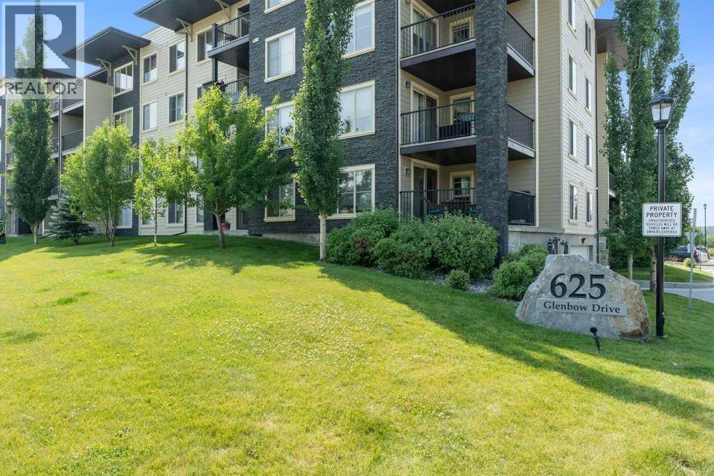 625 Glenbow Drive Property Photo 1