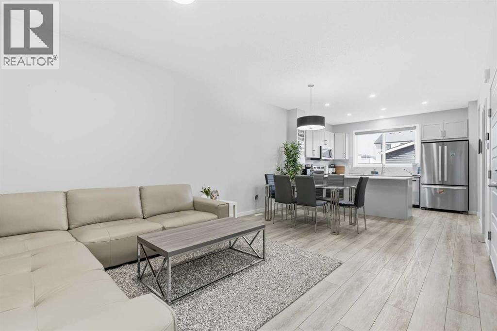 44 Amblefield Avenue Nw Property Photo 8